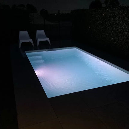 Piscina de polipropileno gris claro con escalones rectos - 400 x 300 x 150 cm