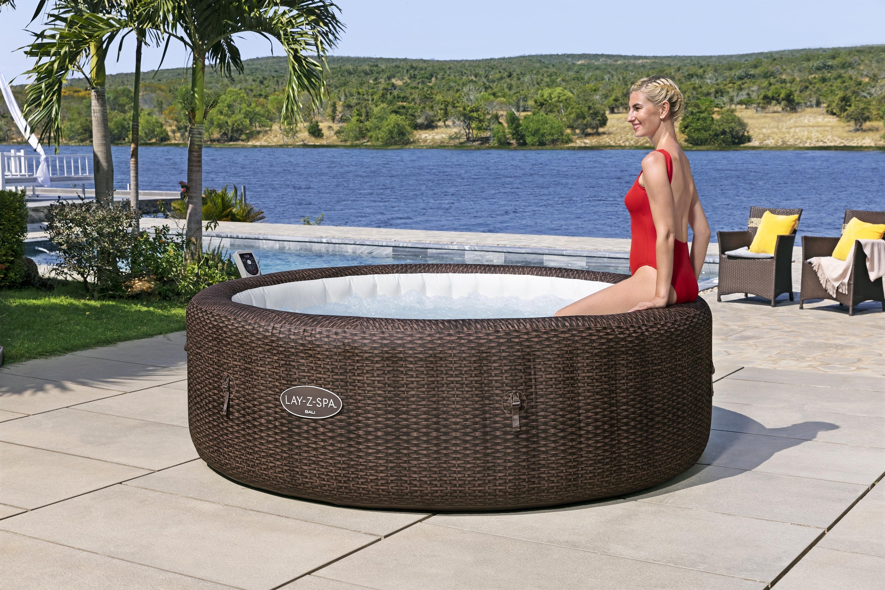 Lay-Z Spa Bali AirJet aufblasbares Spa, 7 Personen