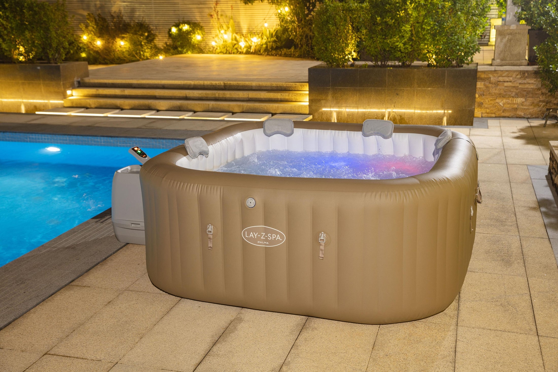 Lay-Z Spa Palma EnergySense Smart Hydrojet Pro opblaasbare spa - 7 persoons