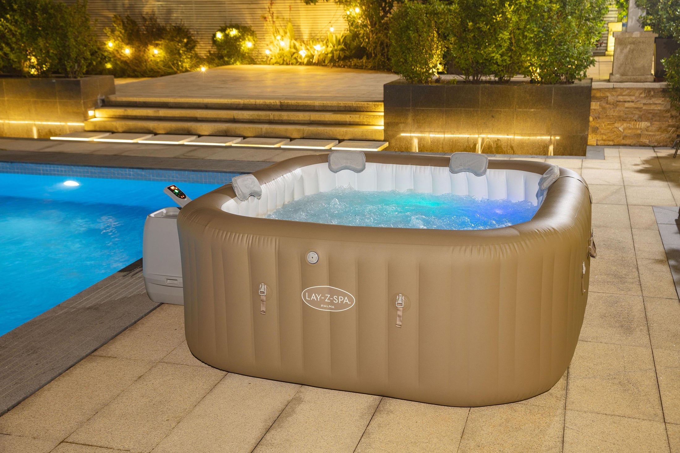 Lay-Z Spa Palma EnergySense Smart Hydrojet Pro opblaasbare spa - 7 persoons