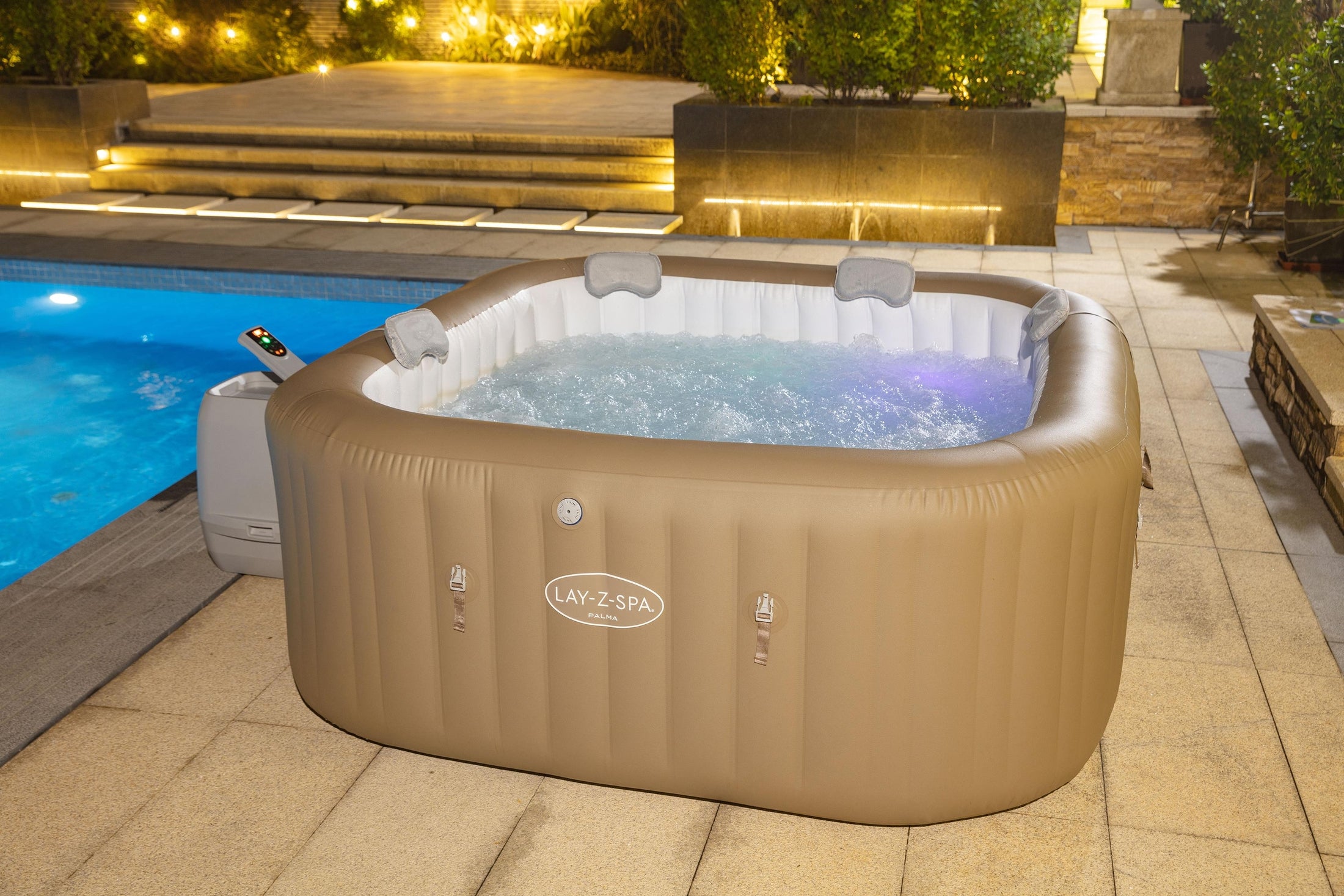 Lay-Z Spa Palma EnergySense Smart Hydrojet Pro opblaasbare spa - 7 persoons