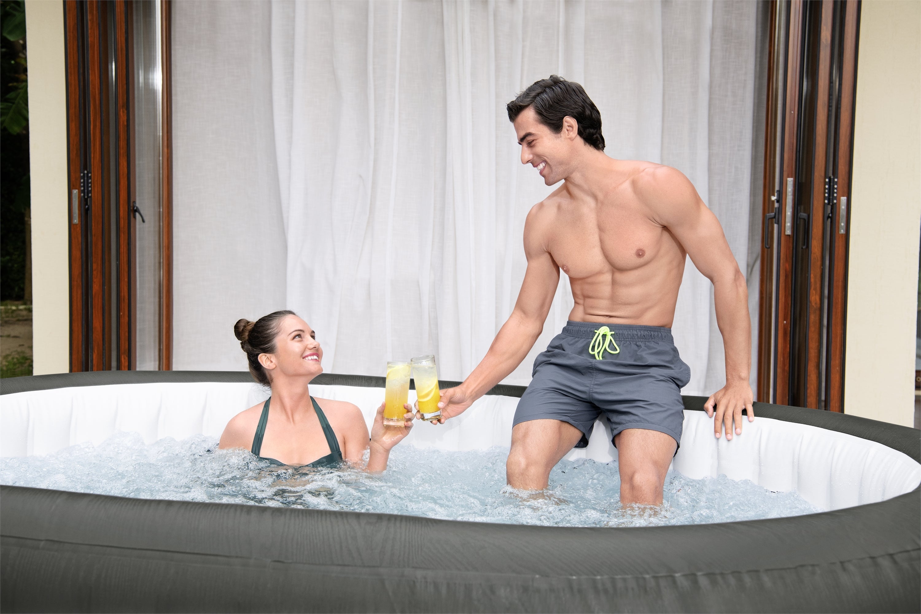 Lay-Z Spa Mauritius AirJet aufblasbares Spa – 7 Personen
