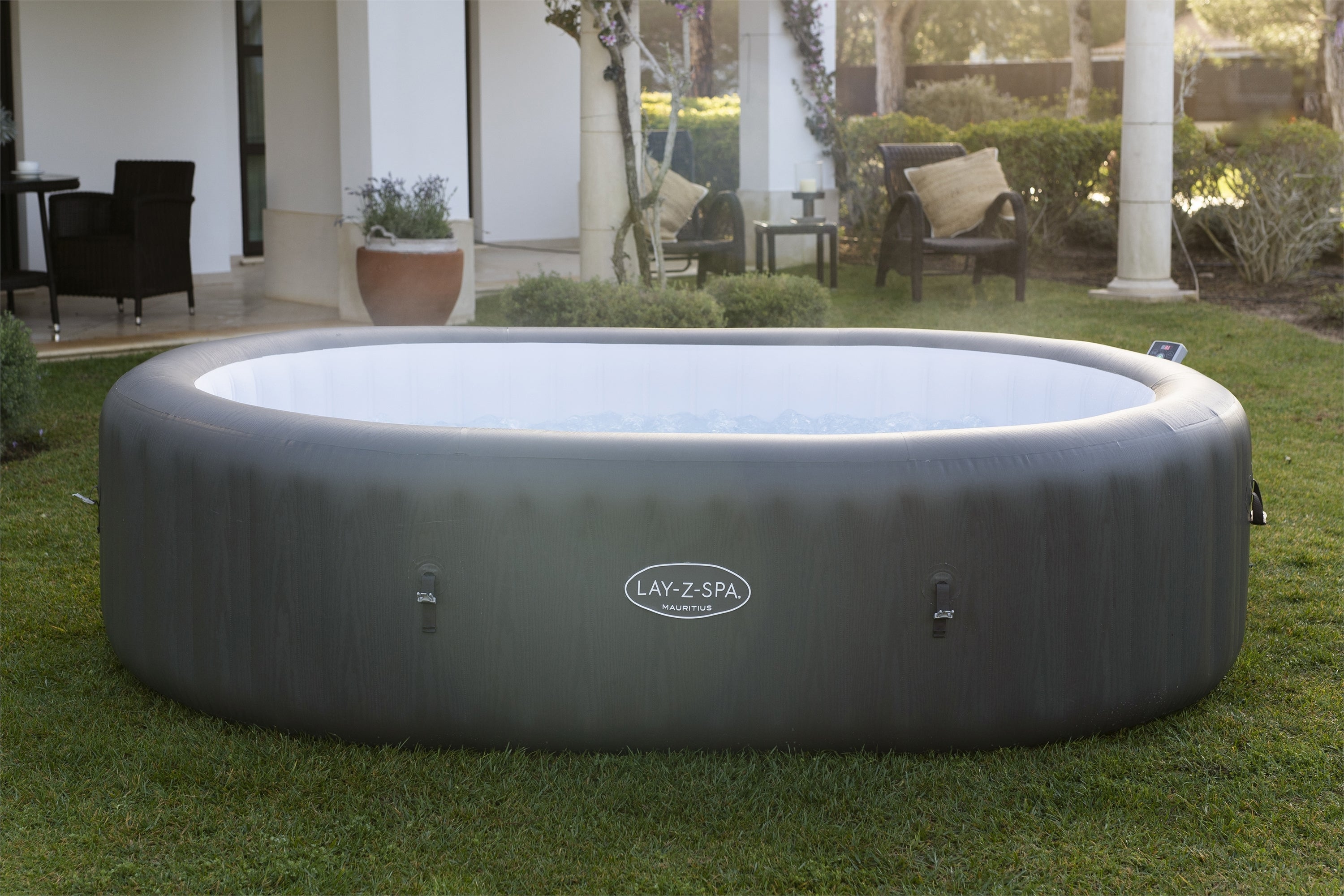 Lay-Z Spa Mauritius AirJet aufblasbares Spa – 7 Personen