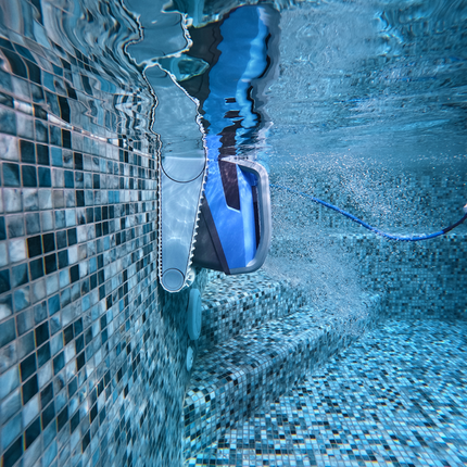 Dolphin M550 Pro Line Zwembadrobot