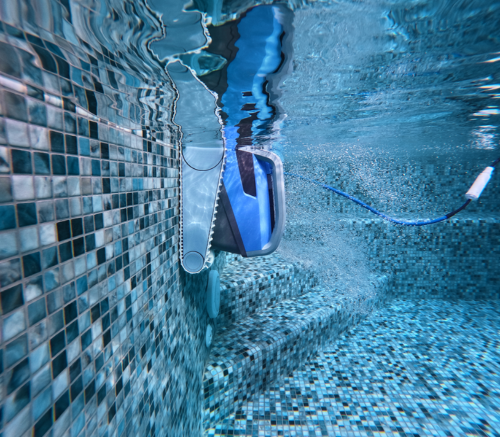 Robot de piscine Dolphin M550 Pro Line