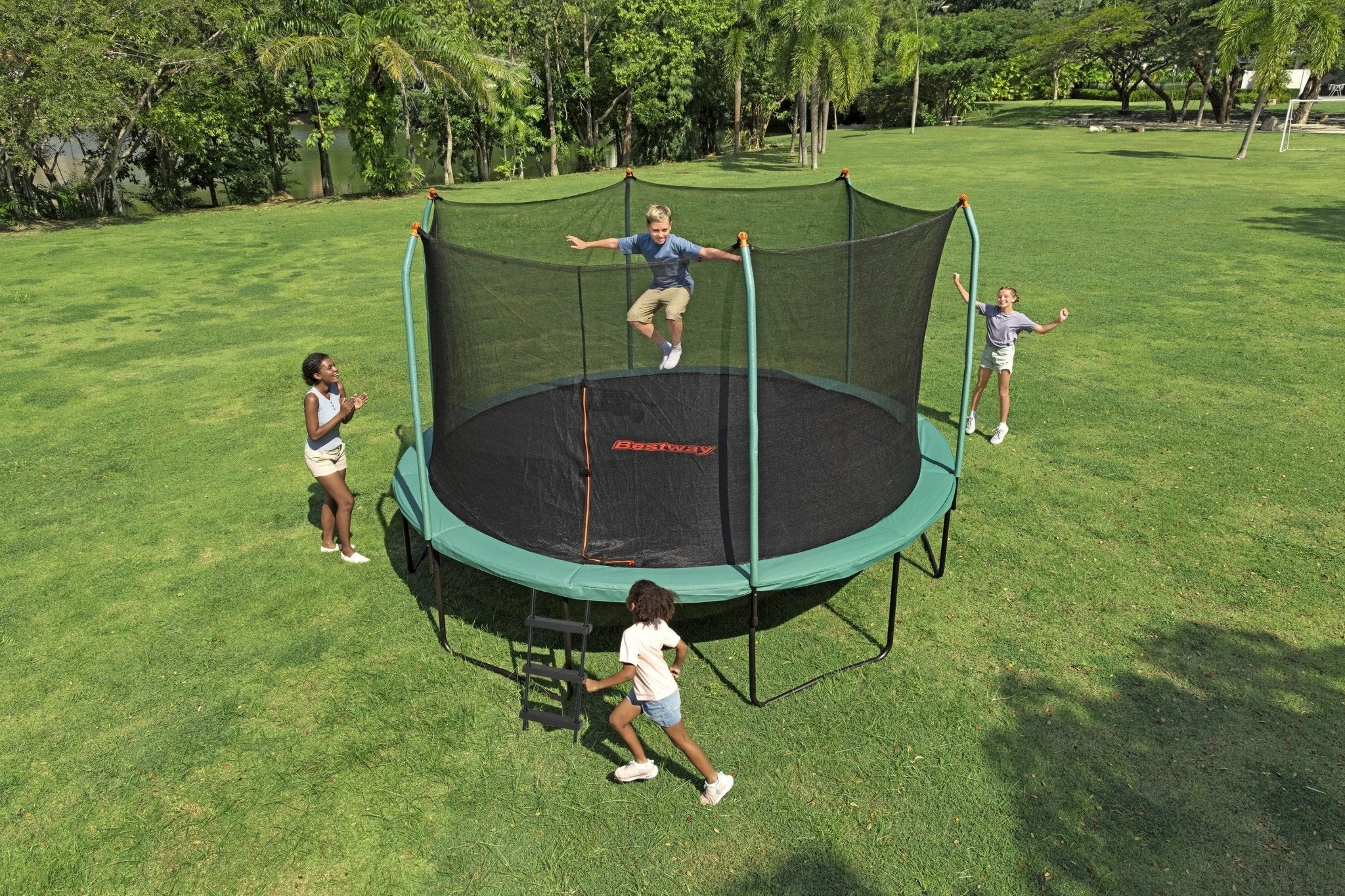 Bestway Xtreme Air Trampoline 427 cm x 286 cm - Azzura Pool