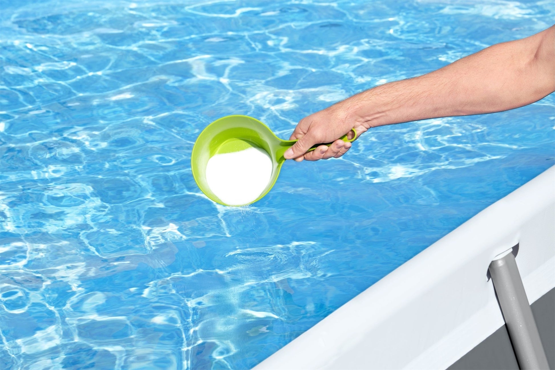 Bestway zoutwatersysteem - tot 26.498 liter - Azzura Pool