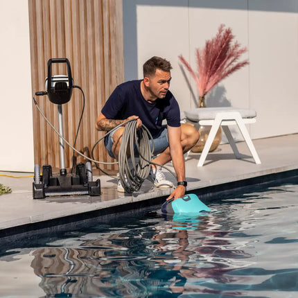 Robot de piscina Blue+ ROB-i (3) 