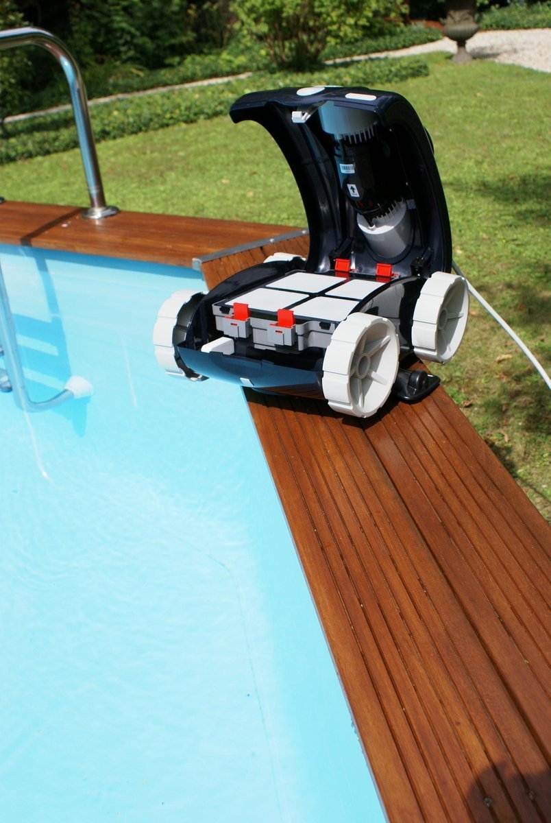 Interline automatische zwembadrobot Jellyfish - Azzura Pool