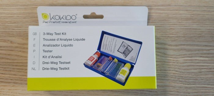 Kokido Tweedelige Testkit (pH/Cl) – 20 ml Phenol + 20 DPD Tabletten - Azzura Pool