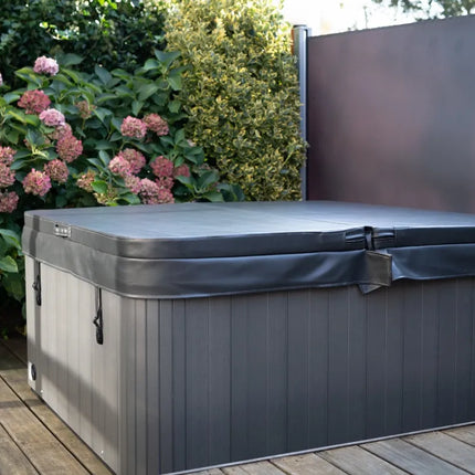 W'eau spa cover 210 x 210 cm radius 18 cm