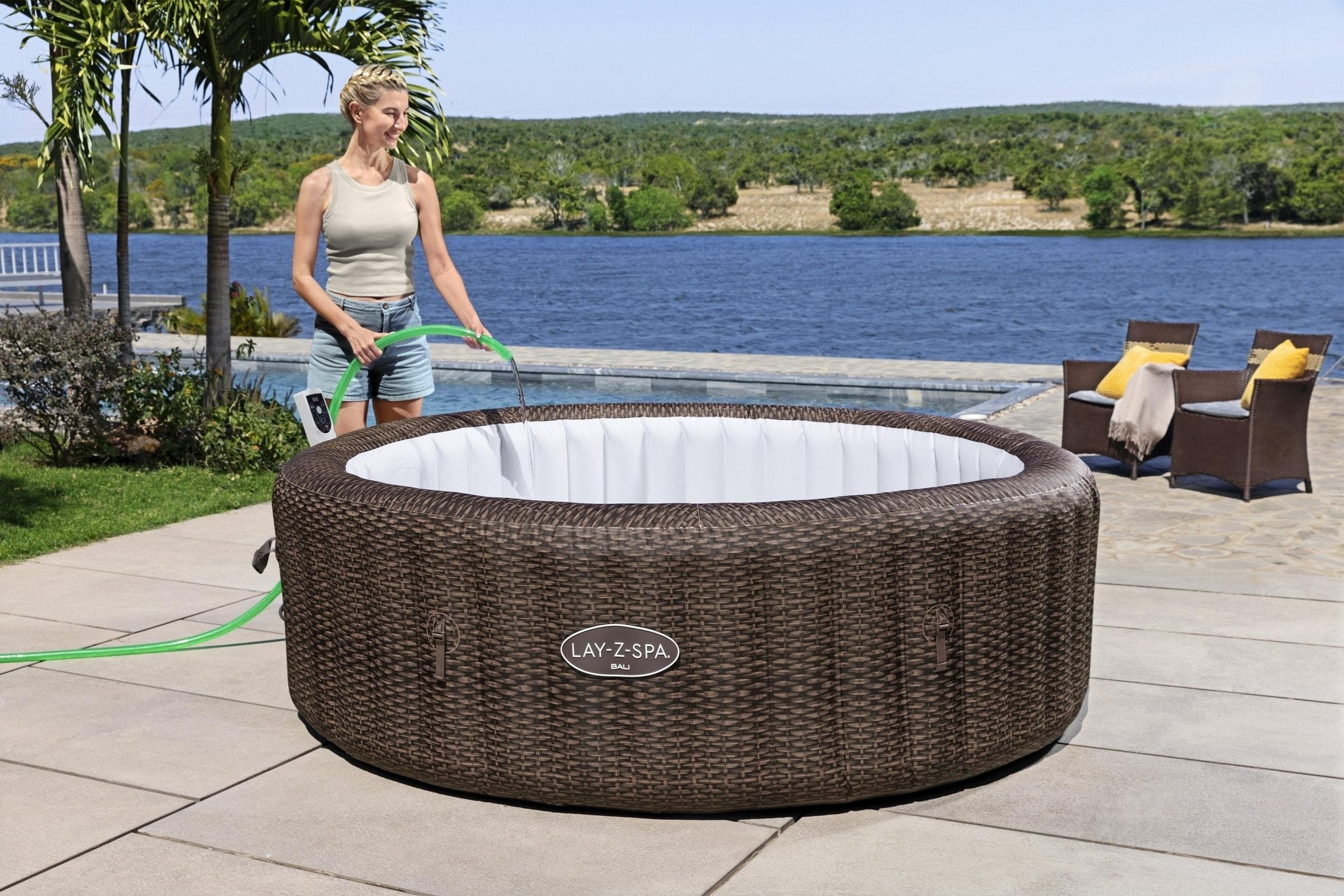 Lay-Z Spa Bali AirJet opblaasbare spa, 7 persoons - Azzura Pool