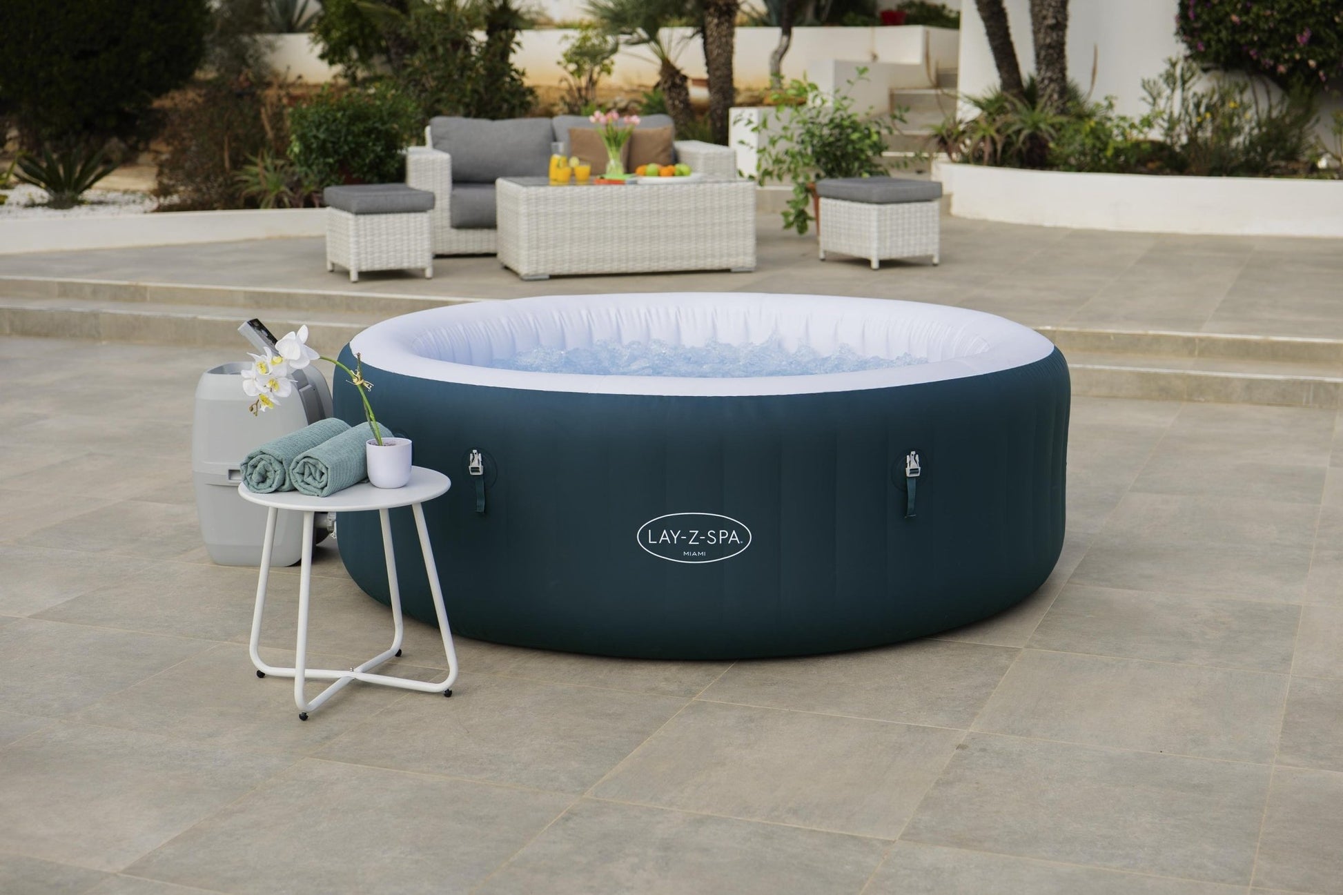 Lay-Z Spa Miami EnergySense Airjet opblaasbare spa - 6 persoons - Azzura Pool