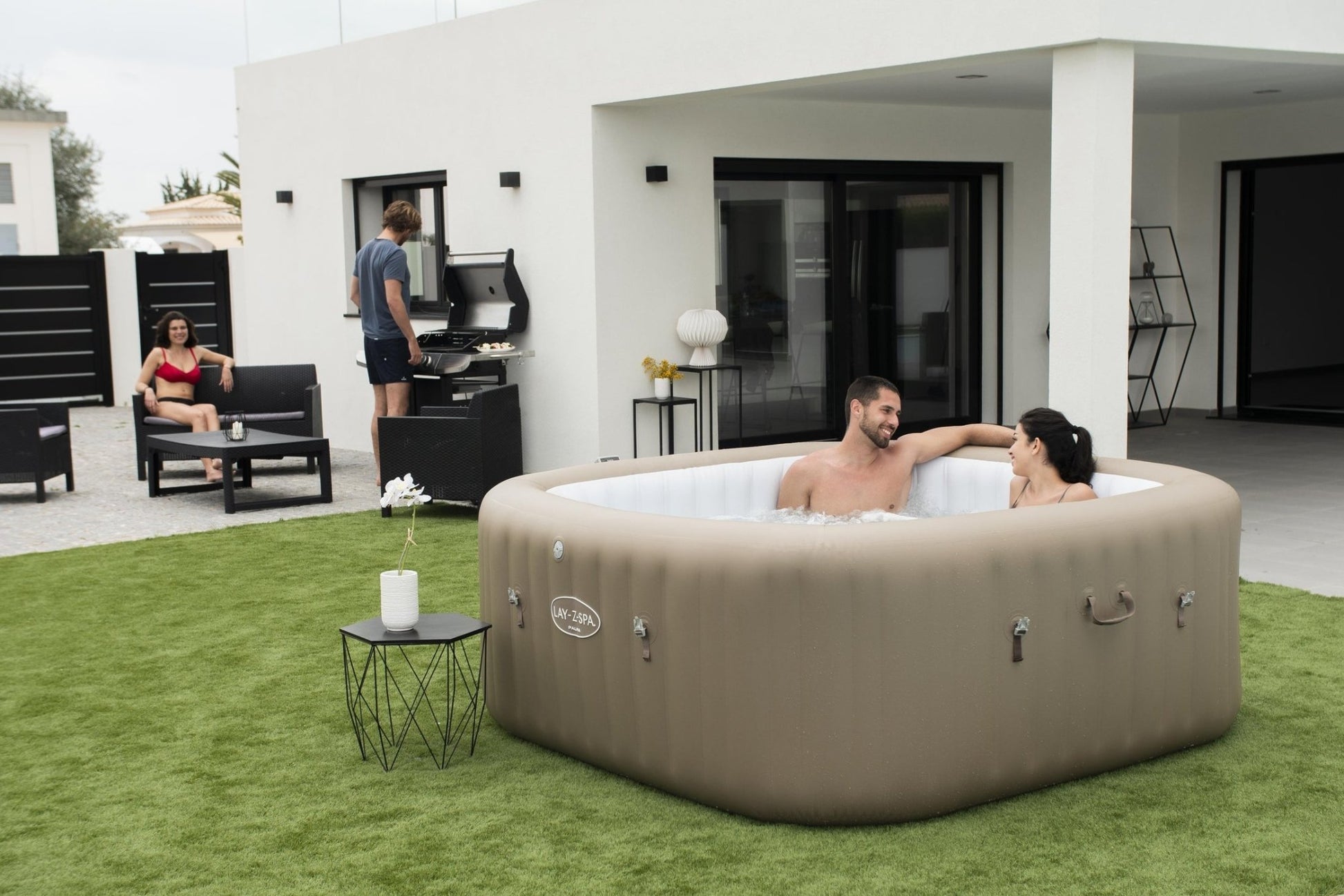 Lay-Z Spa Palma EnergySense Smart Hydrojet Pro opblaasbare spa - 7 persoons - Azzura Pool