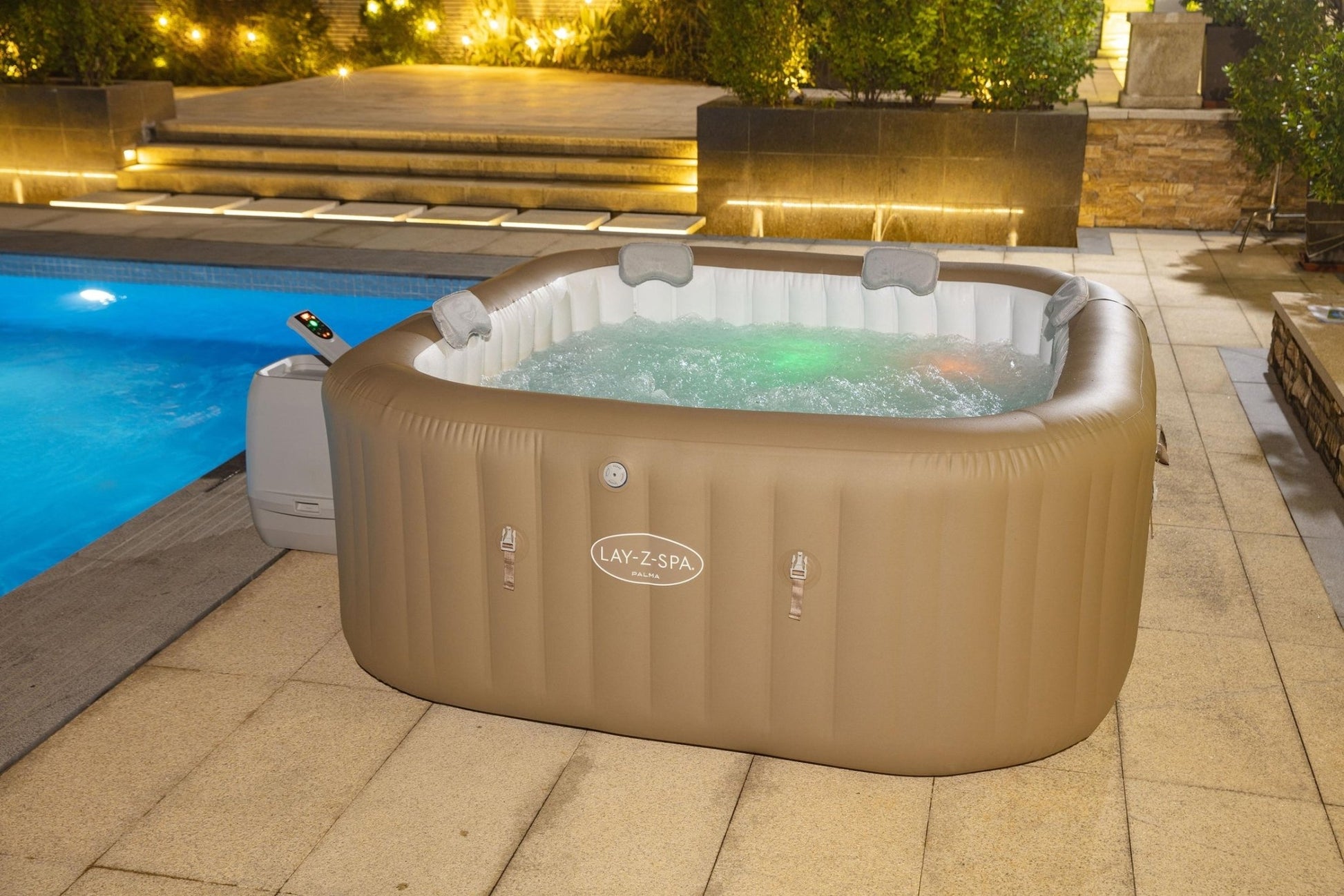 Lay-Z Spa Palma EnergySense Smart Hydrojet Pro opblaasbare spa - 7 persoons - Azzura Pool
