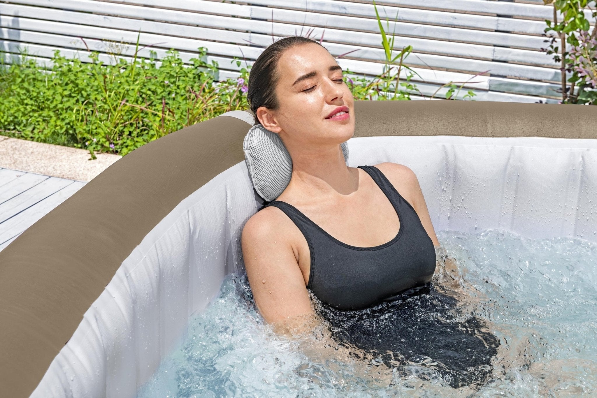 Lay-Z Spa Palma EnergySense Smart Hydrojet Pro opblaasbare spa - 7 persoons - Azzura Pool