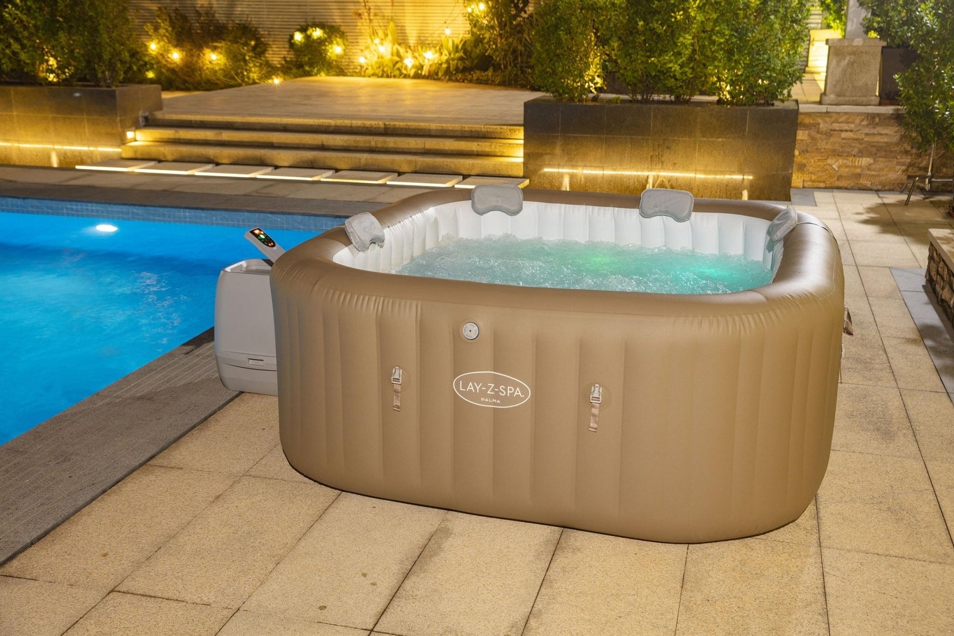 Lay-Z Spa Palma EnergySense Smart Hydrojet Pro opblaasbare spa - 7 persoons - Azzura Pool