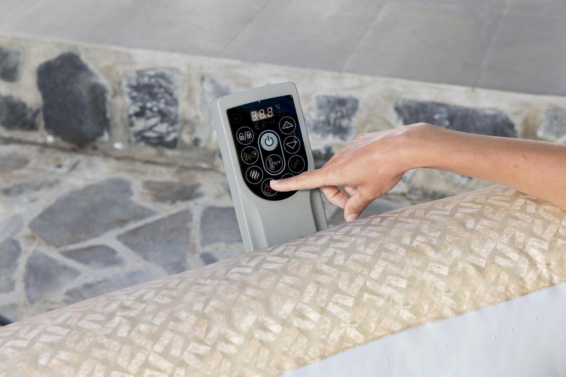 Lay-Z-Spa Rome Energy-Efficient Smart AirJet met App Bediening 7 Persoons - Azzura Pool