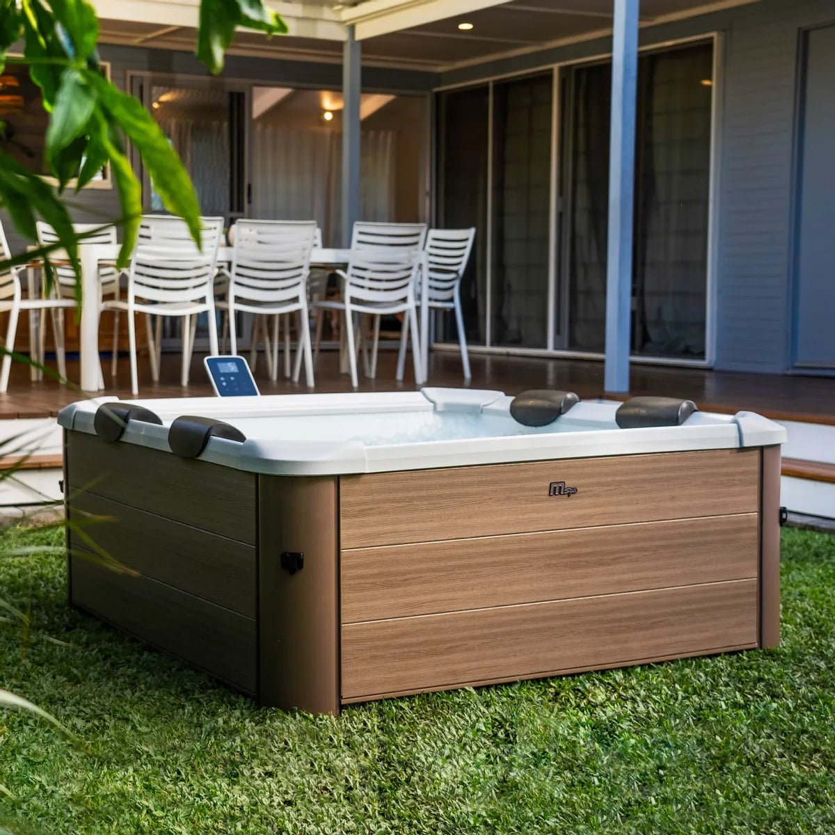 MSpa Oslo Frame Amber Aero Plus - 6 persoons - Azzura Pool
