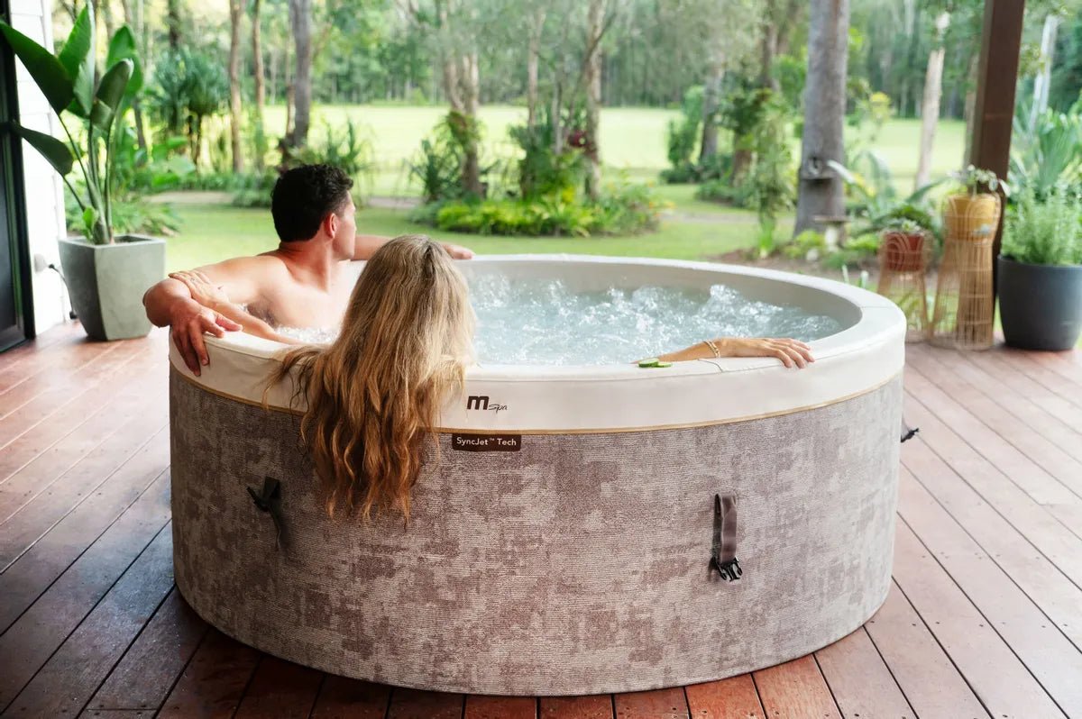 MSpa Verto Cocoon opbouw spa - 6 persoons - Azzura Pool
