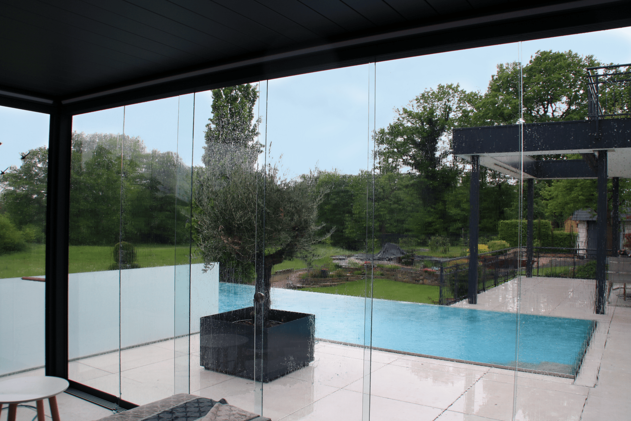 Pinela Antraciet vrijstaand overkapping 495 x 350 cm - Azzura Pool
