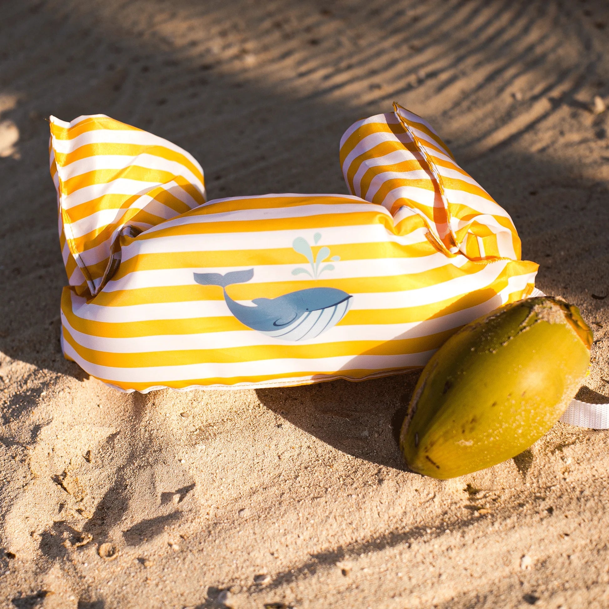 Swim Essentials - Whaley | Geel/Witte Puddle Jumper 2-6 jaar - Azzura Pool