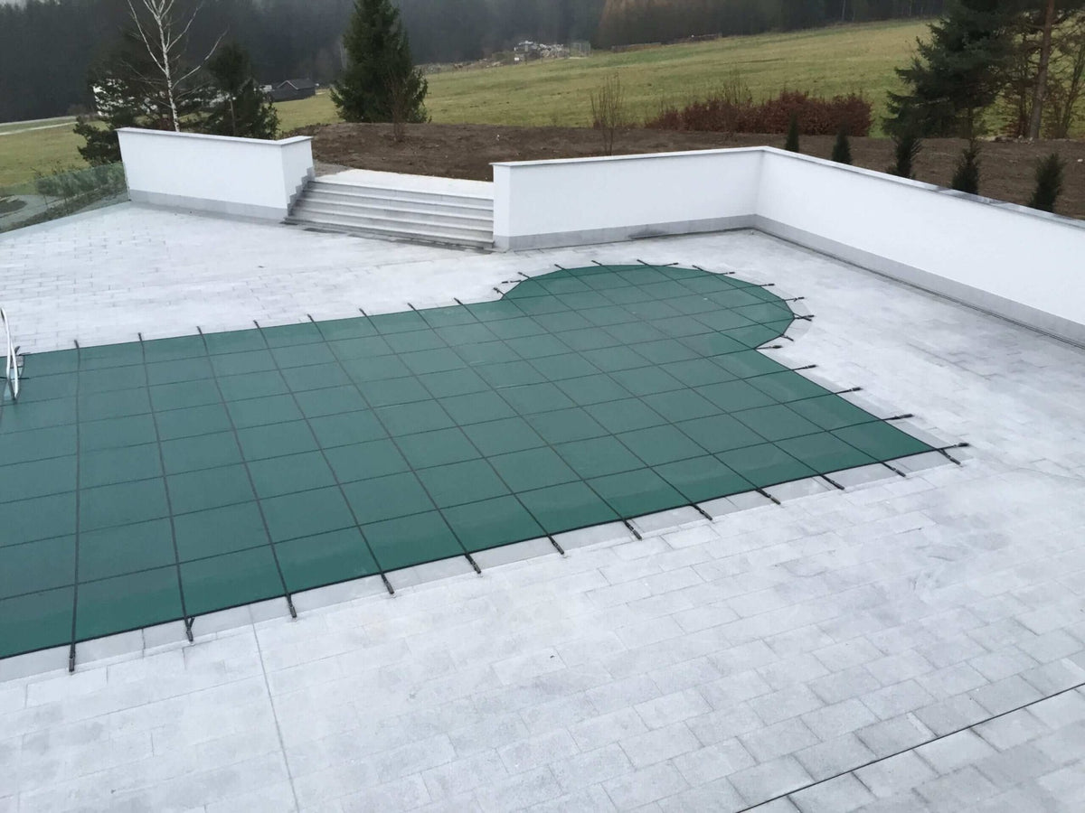 Veiligheid Winterzeil Groen voor een Rechthoek zwembad 900 cm x 400 cm - Azzura Pool