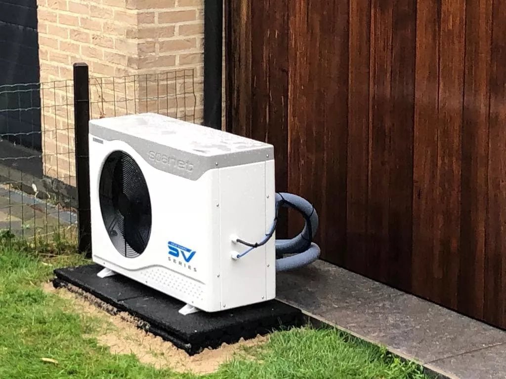 Warmtepomp Spanet 8,8Kw voor spas en zwemspas - Azzura Pool