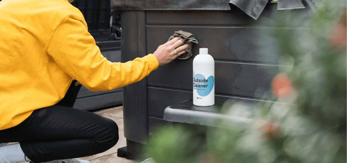 W'eau Outside Cleaner - 1 liter - Azzura Pool