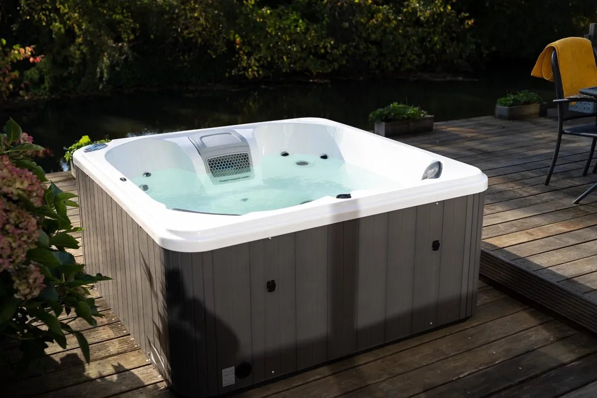 W'eau Skye spa - 4 persoons - Azzura Pool