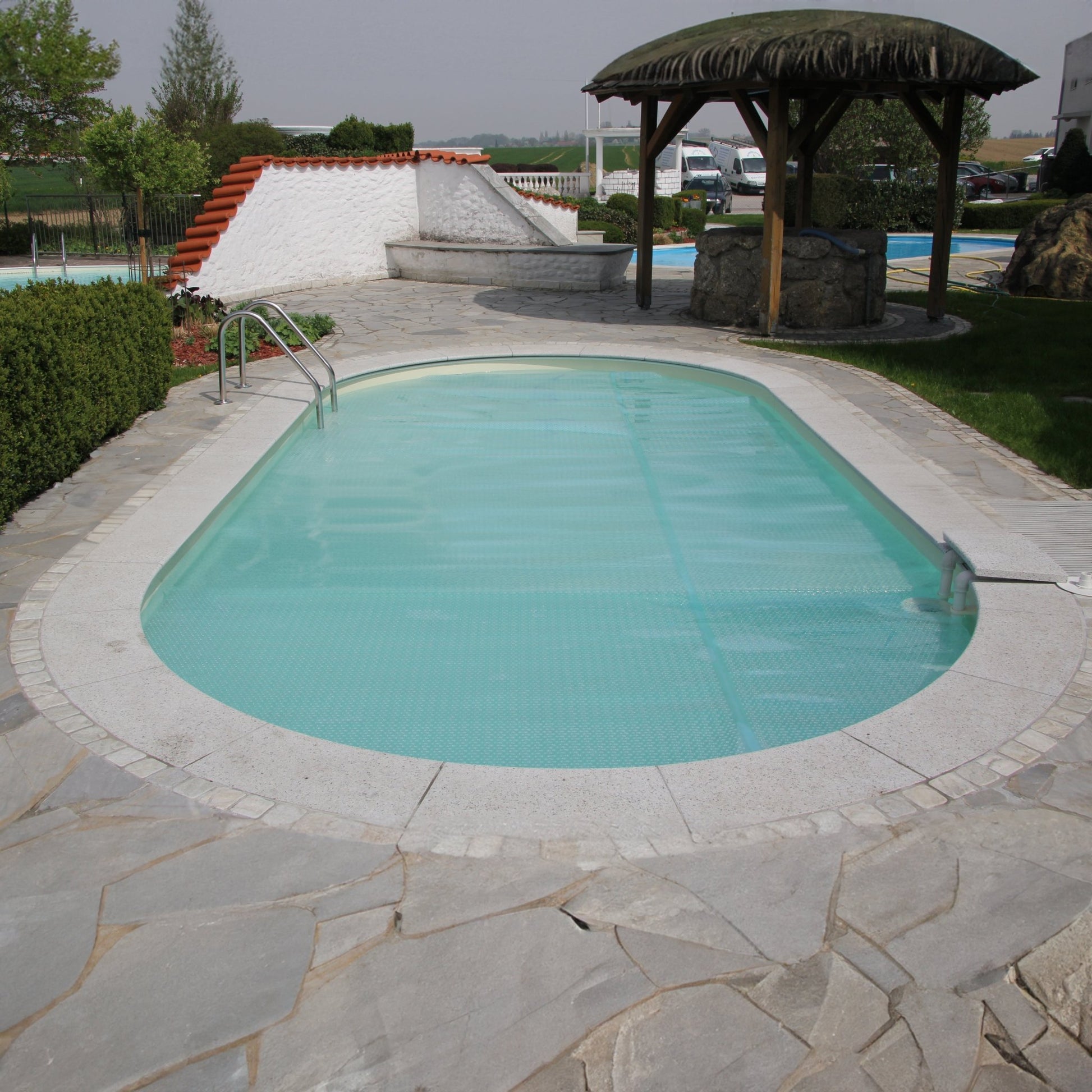Zwembadzeil noppenfolie Lichtblauw voor ovaal zwembad 871 cm x 400 cm - Azzura Pool