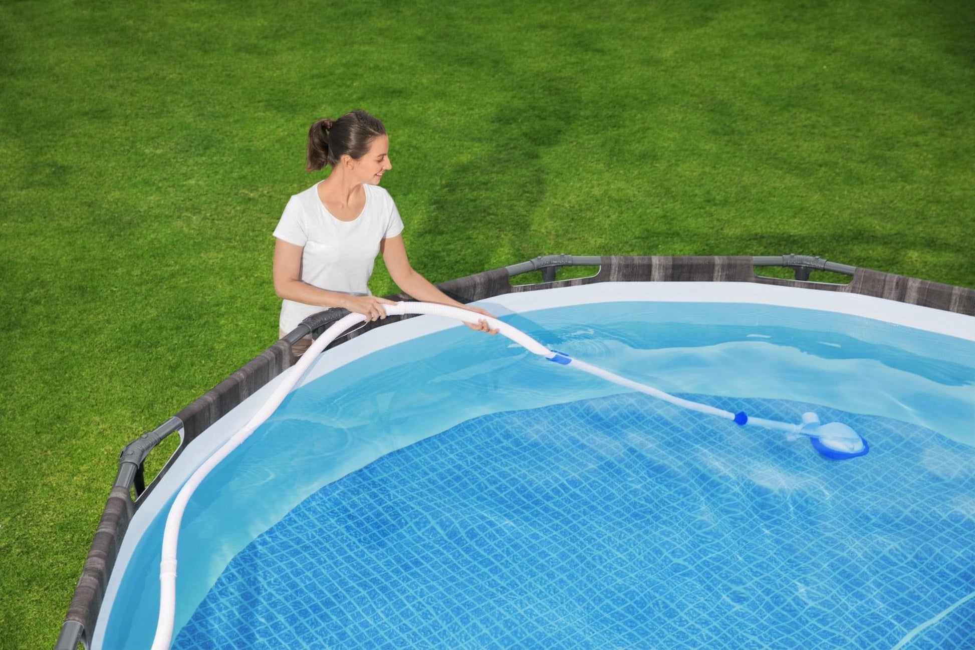 Bestway Flowclear AquaSweeper - Azzura Pool