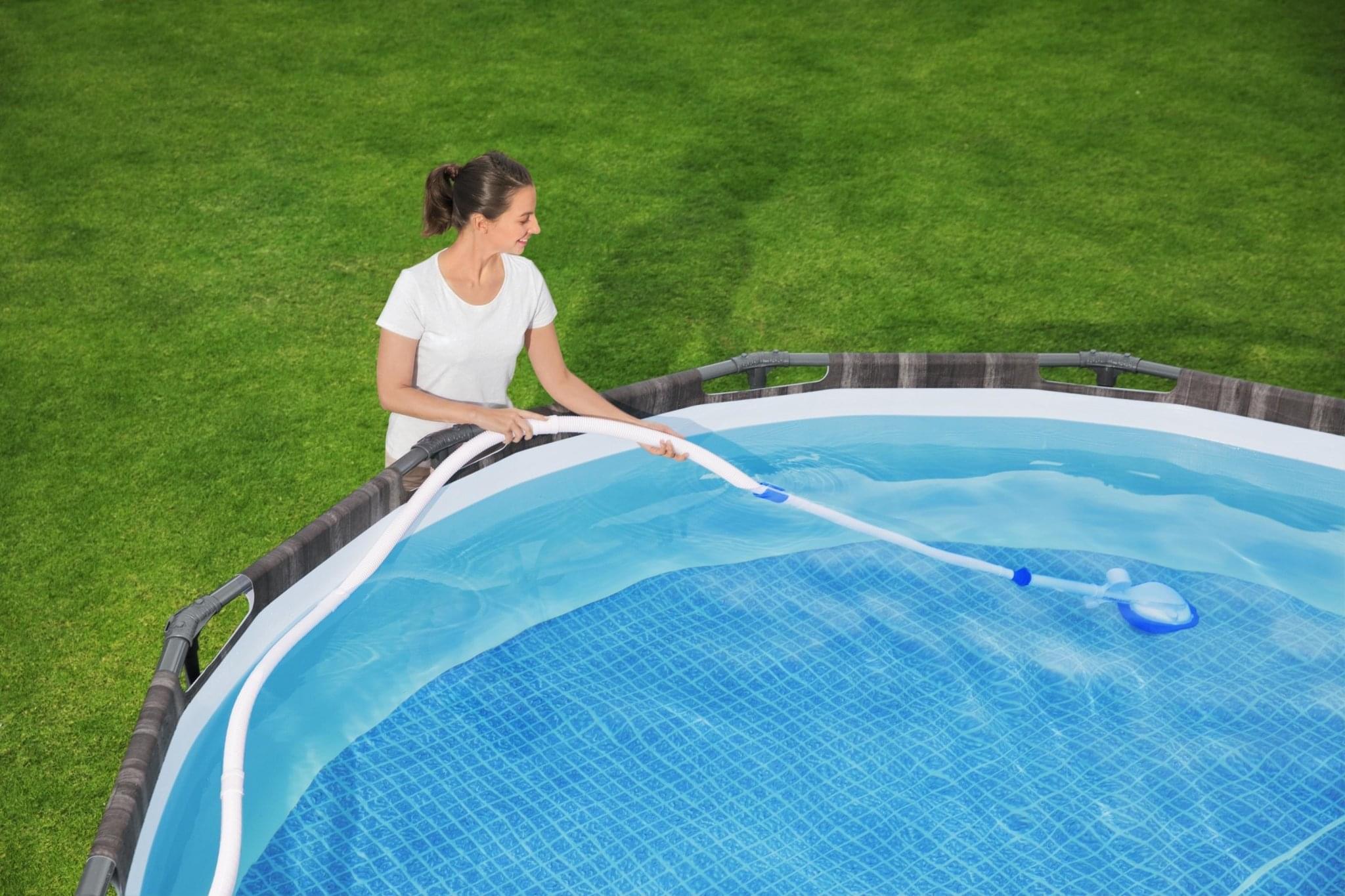 Bestway Flowclear AquaSweeper - Azzura Pool