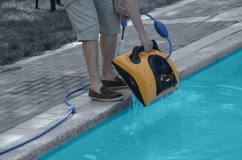 Dolphin W20 zwembadrobot - Azzura Pool