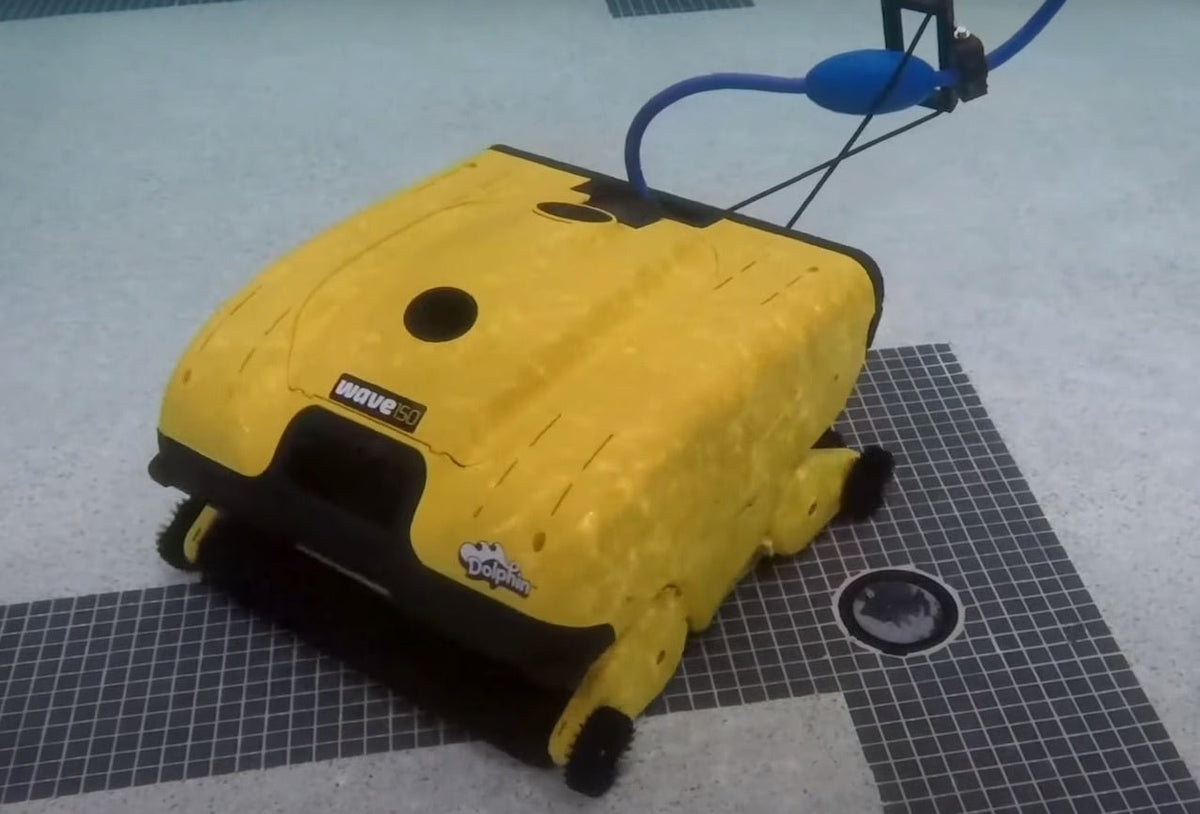 Dolphin Wave 150 zwembadrobot - Azzura Pool