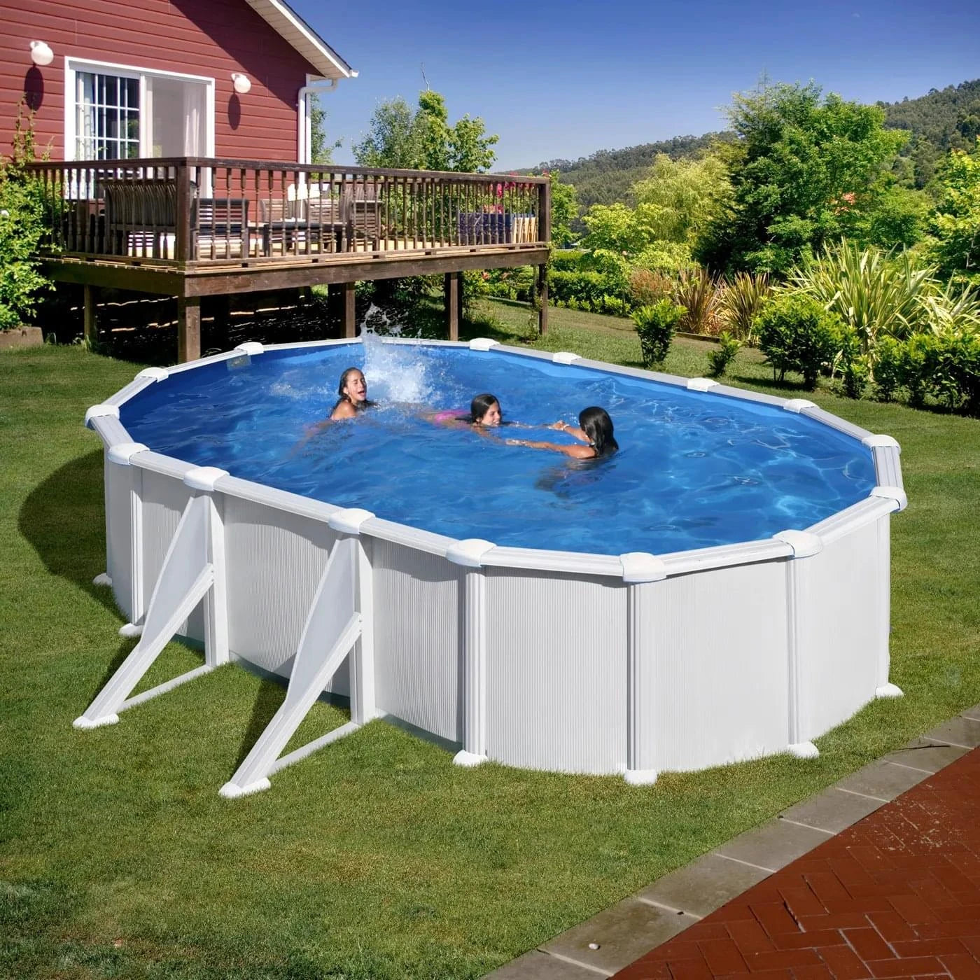 Gré Atlantis ovaal zwembad 527 cm x 500 cm x 132 cm - Azzura Pool