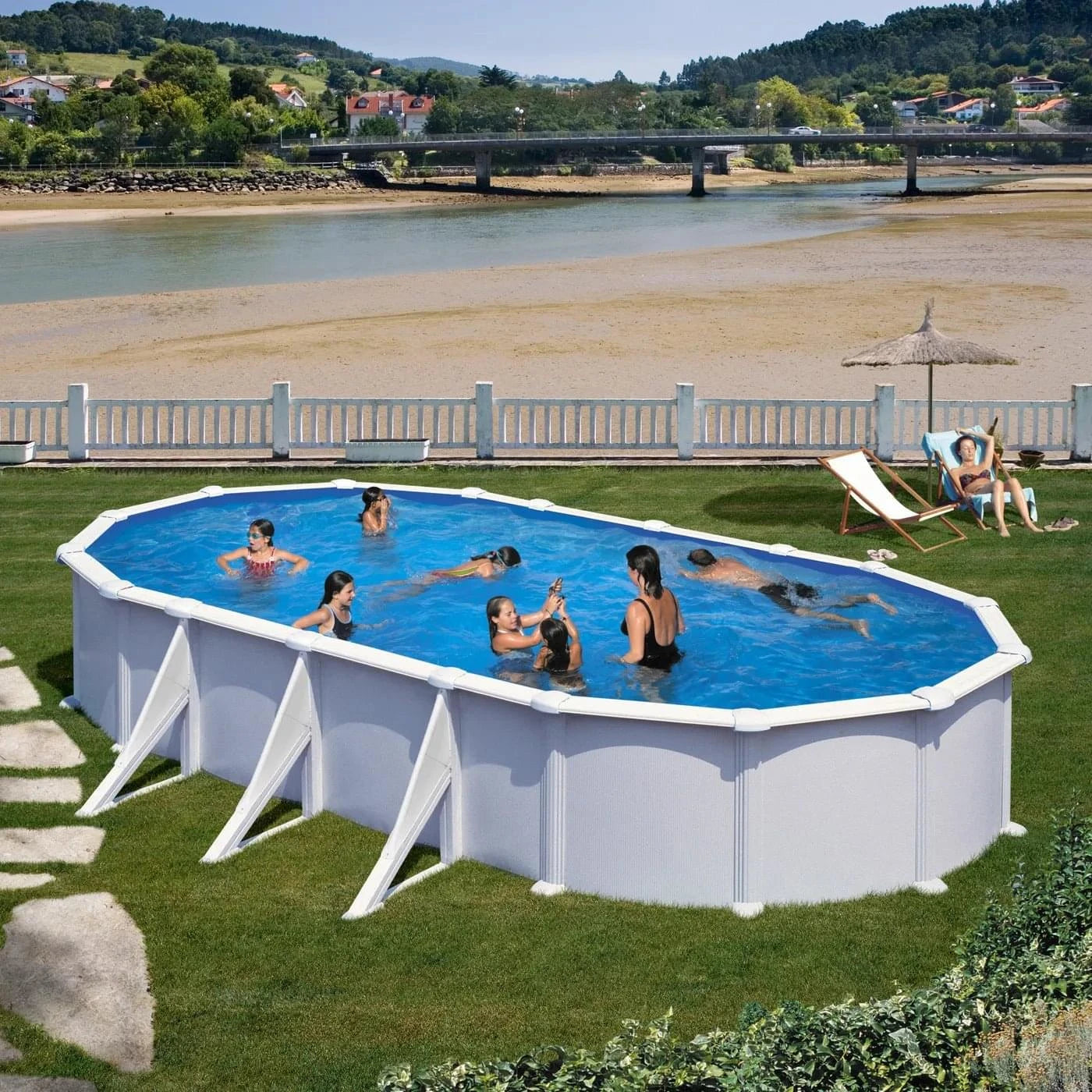 Gré Atlantis ovaal zwembad 744 cm x 375 cm x 132 cm - Azzura Pool