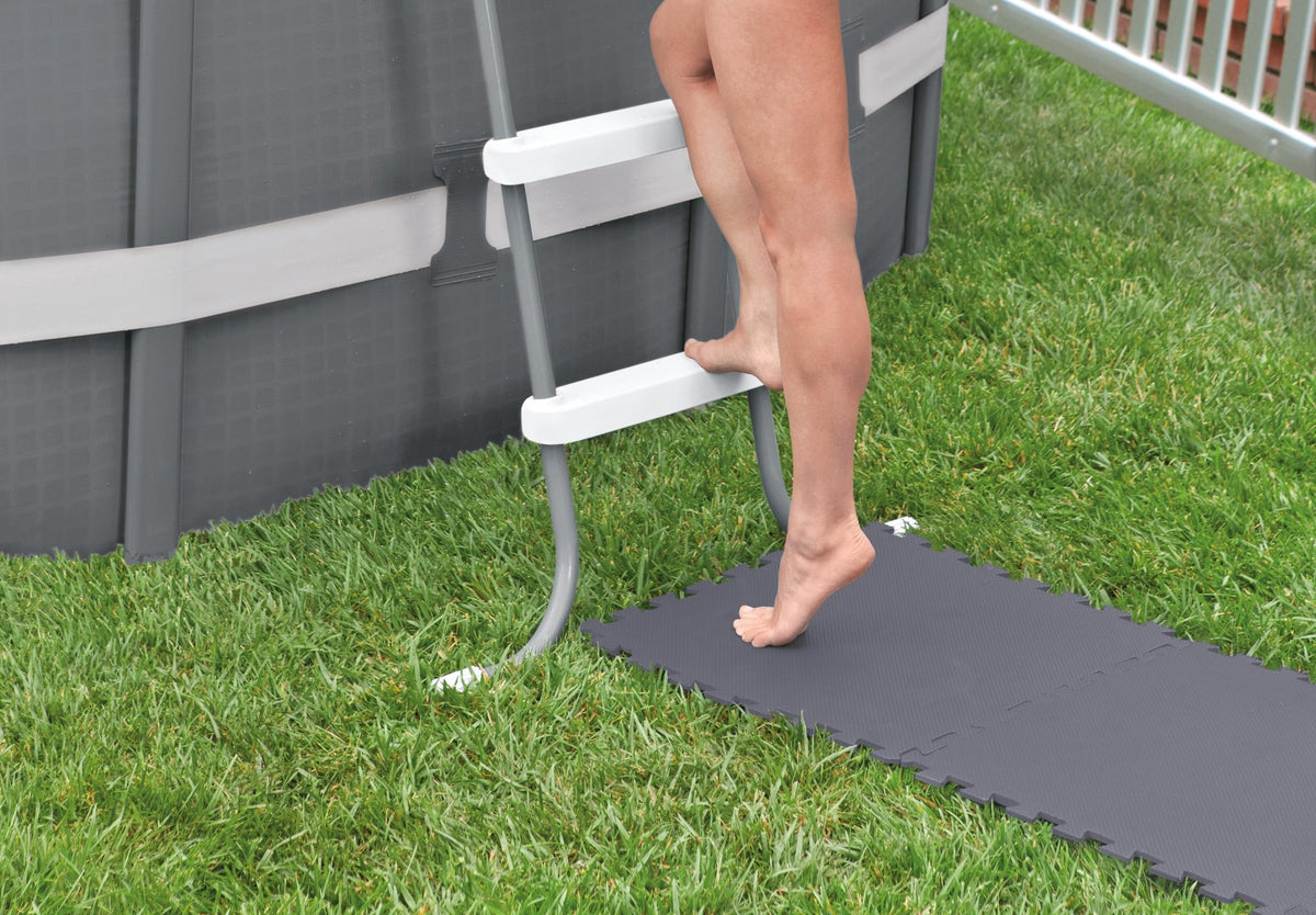 Intex Beschermingstegels 50x50x0.5 cm (8 stuks) - Azzura Pool