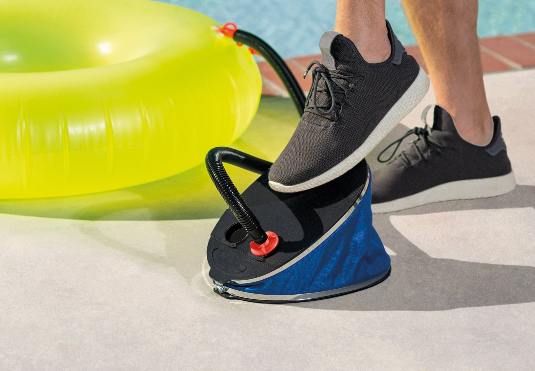 Intex Giant Bellows voetpomp - Azzura Pool