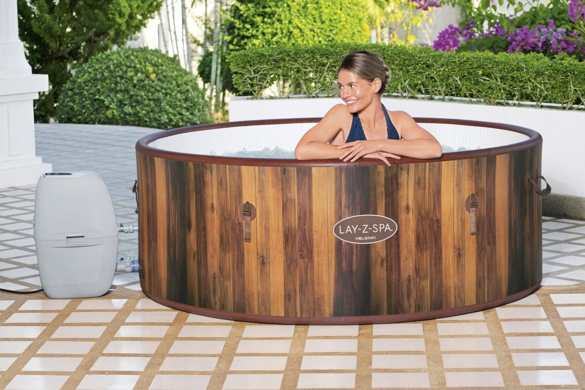 Lay-Z-Spa Helsinki AirJet opblaasbare spa, 7 persoons - Azzura Pool