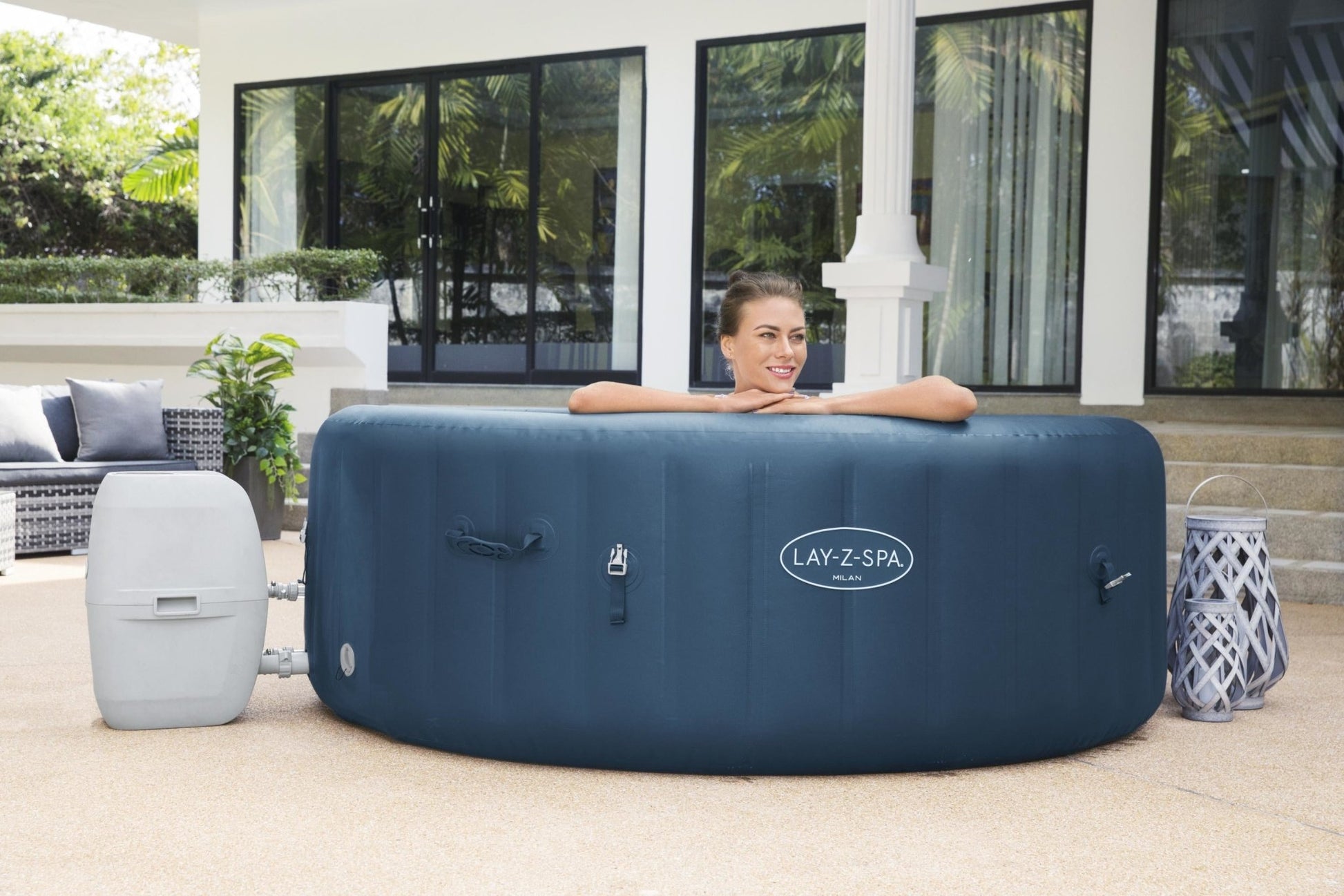 Lay-Z Spa Milan AirJet Plus opblaasbare spa - 6 persoons - Azzura Pool