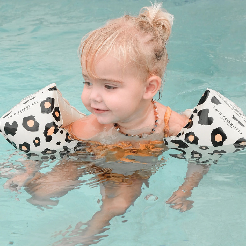 Swim Essentials Fasce da nuoto con stampa leopardata beige 0-2 anni