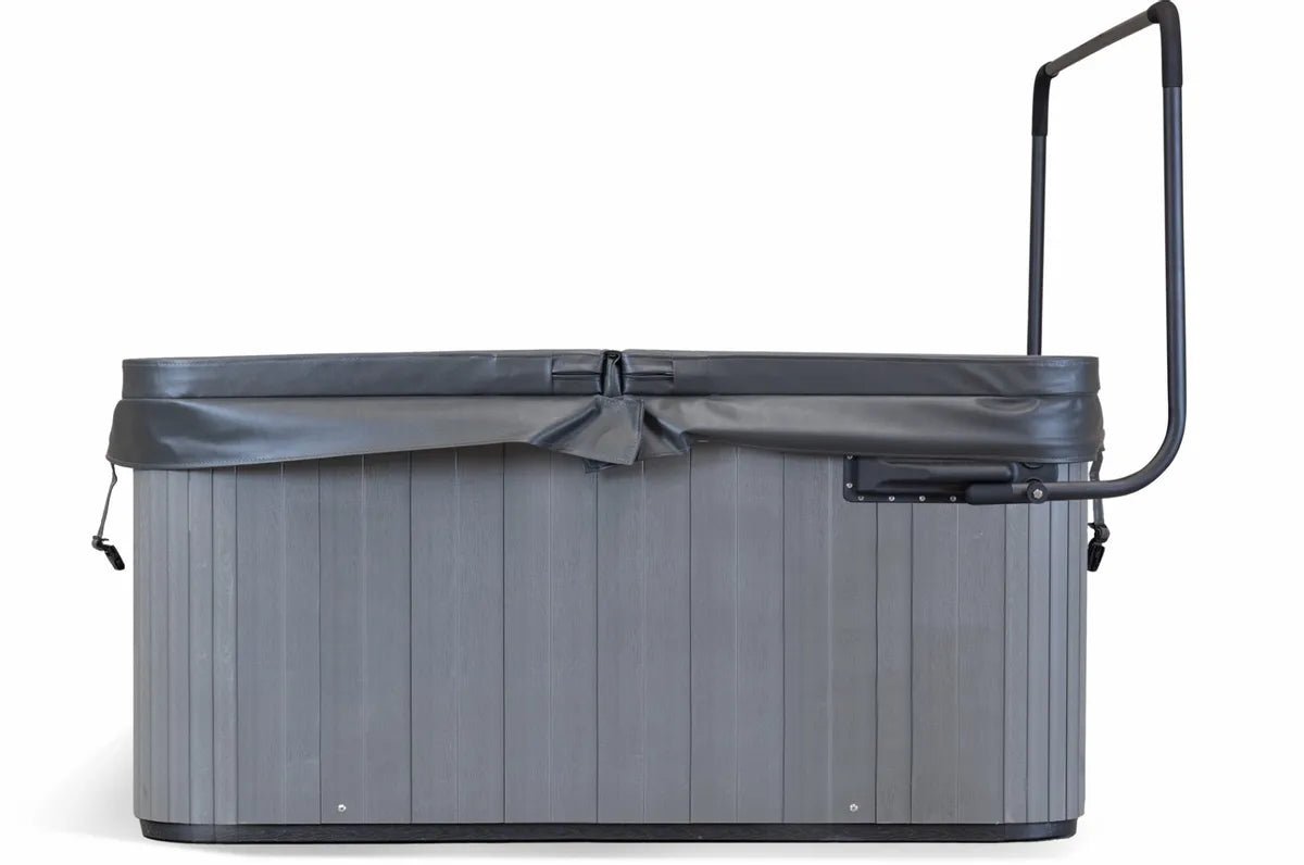 W'eau Cover lift 1 - Azzura Pool